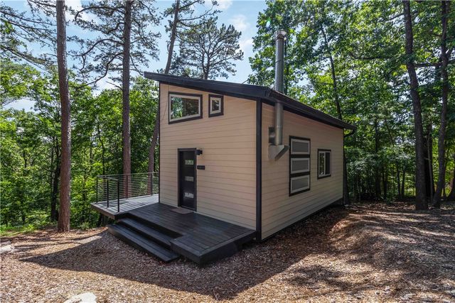 55 CR 1081, Eureka Springs, AR 72632