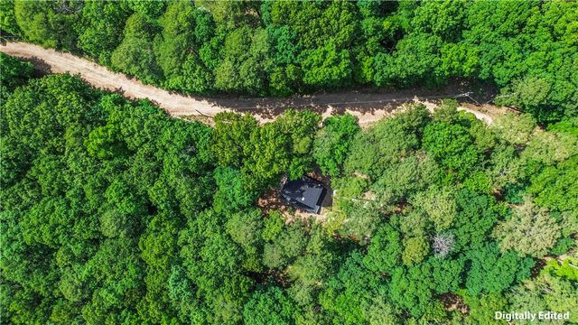 55 CR 1081, Eureka Springs, AR 72632