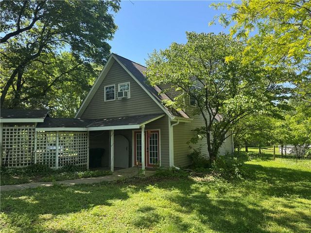 38305 E FAULKENBERRY Road, Lone Jack, MO 64070