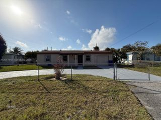 1011 Avenue F 0, Riviera Beach, FL 33404