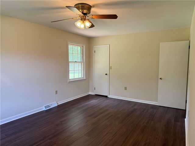 1507 E Calhoun Street E Calhoun st, Anderson, SC 29621