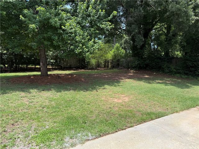 1507 E Calhoun Street E Calhoun st, Anderson, SC 29621