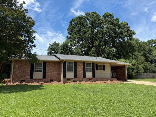 1507 E Calhoun Street E Calhoun st, Anderson, SC 29621