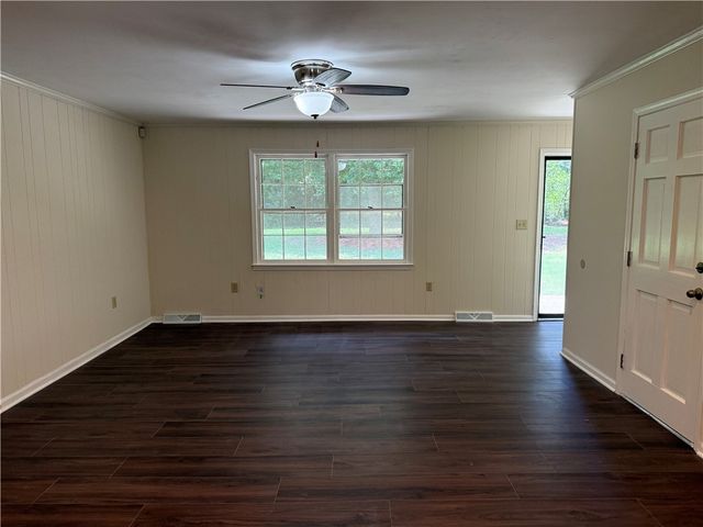1507 E Calhoun Street E Calhoun st, Anderson, SC 29621