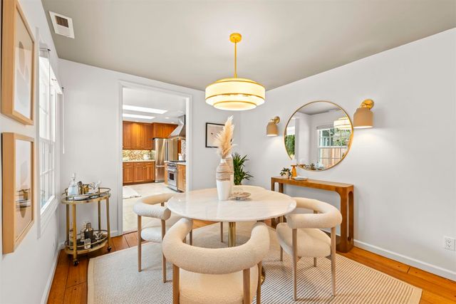 1509 Mountain Blvd, Oakland, CA 94611