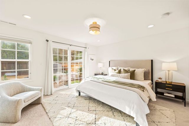 1509 Mountain Blvd, Oakland, CA 94611