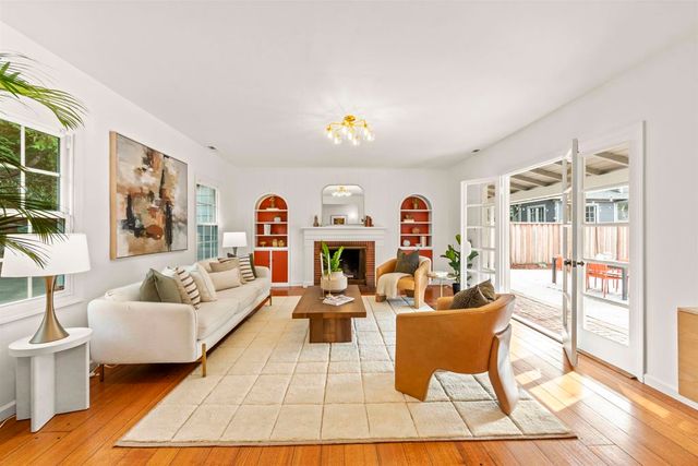 1509 Mountain Blvd, Oakland, CA 94611