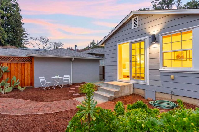 1509 Mountain Blvd, Oakland, CA 94611