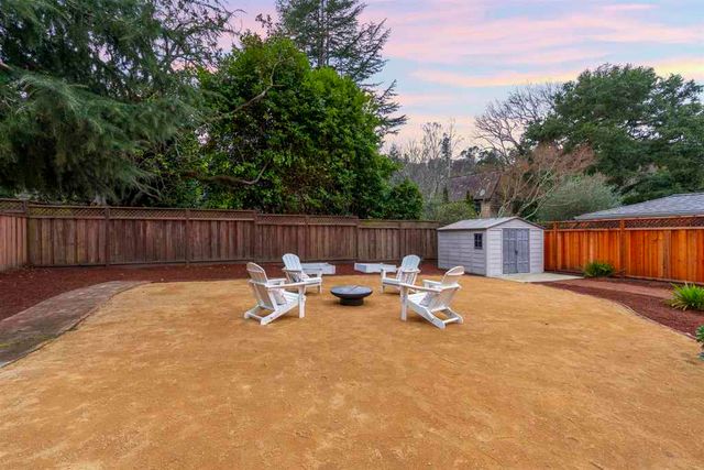 1509 Mountain Blvd, Oakland, CA 94611