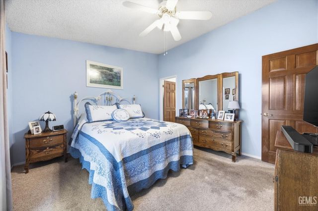 605 Nettle Place, Bakersfield, CA 93308