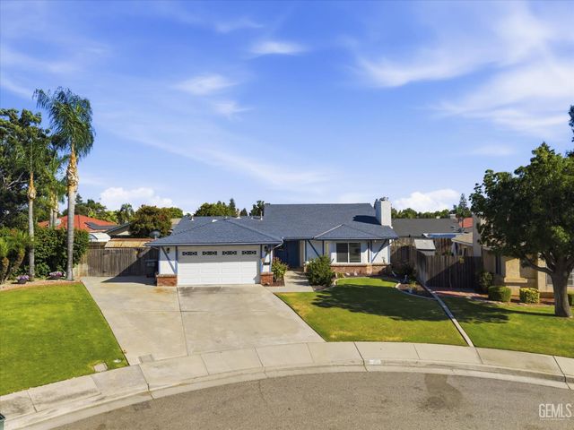 605 Nettle Place, Bakersfield, CA 93308