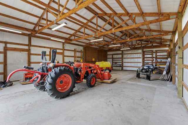 2972 County Road 4826 2, Wolfe City, TX 75496