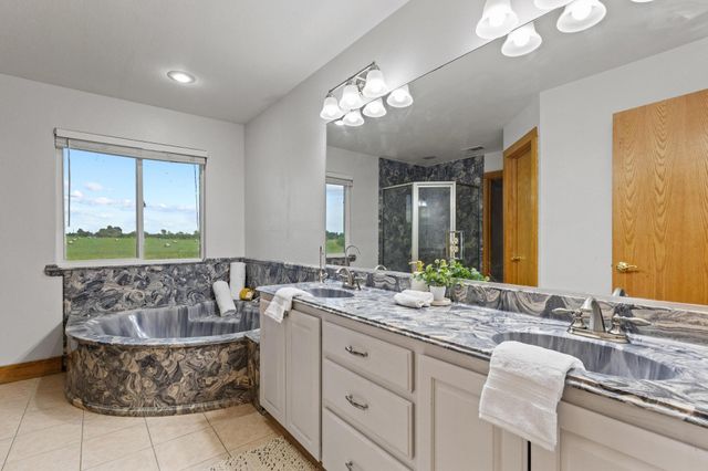 2972 County Road 4826 2, Wolfe City, TX 75496