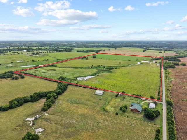 2972 County Road 4826 2, Wolfe City, TX 75496