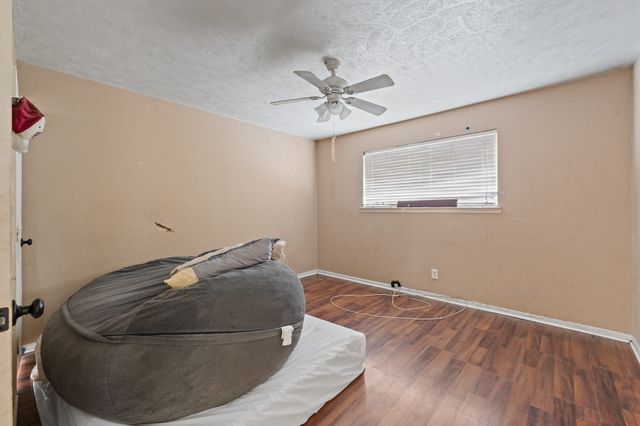 1601 Mcanear Street, Cleburne, TX 76033
