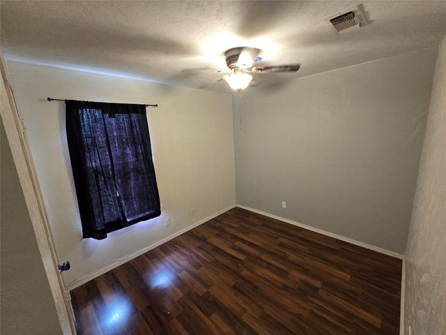 1601 Mcanear Street, Cleburne, TX 76033