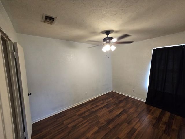 1601 Mcanear Street, Cleburne, TX 76033