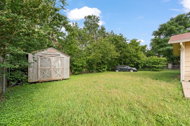 1601 Mcanear Street, Cleburne, TX 76033