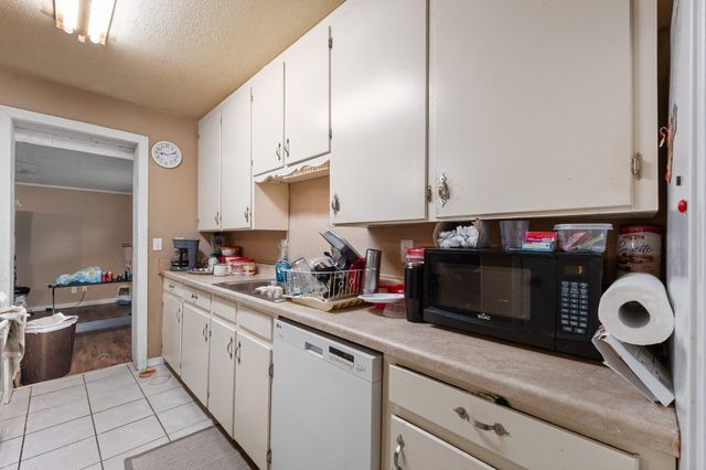1601 Mcanear Street, Cleburne, TX 76033