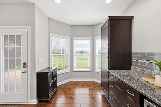 1787 Sandhurst Cove, Lexington, KY 40509