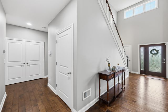 1787 Sandhurst Cove, Lexington, KY 40509