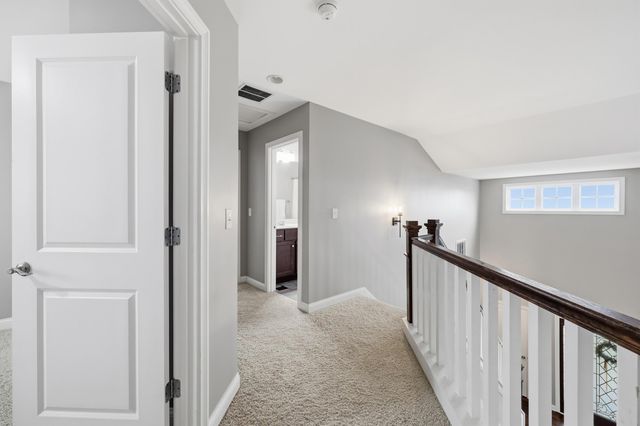 1787 Sandhurst Cove, Lexington, KY 40509