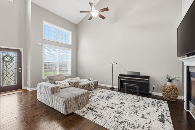 1787 Sandhurst Cove, Lexington, KY 40509