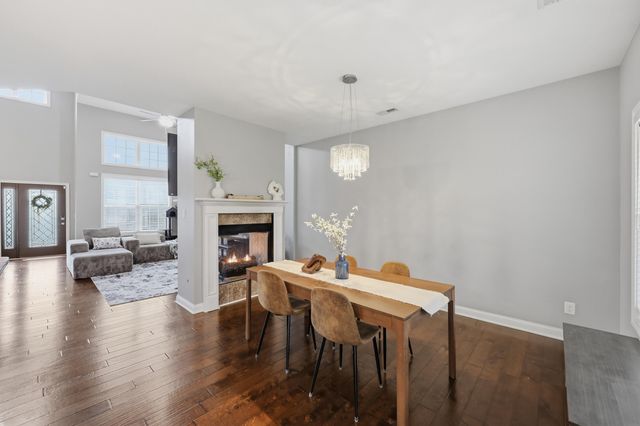 1787 Sandhurst Cove, Lexington, KY 40509