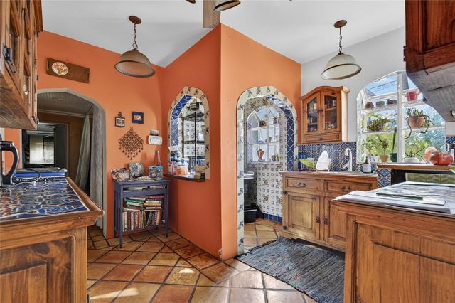 1321 28TH STREET N, St Petersburg, FL 33713