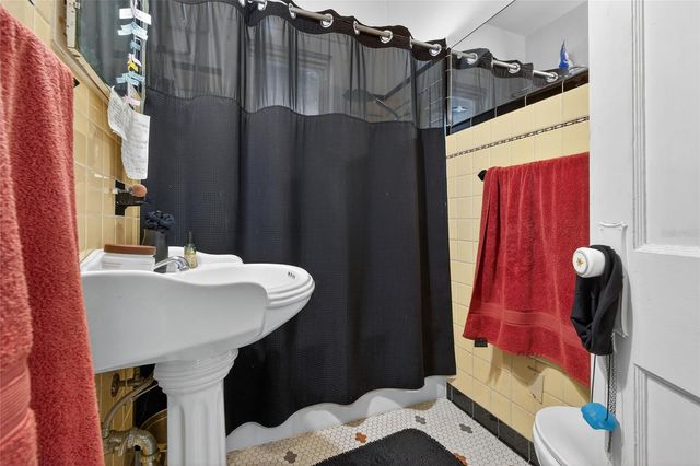 1321 28TH STREET N, St Petersburg, FL 33713