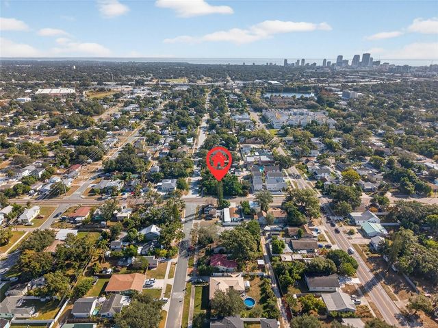 1321 28TH STREET N, St Petersburg, FL 33713