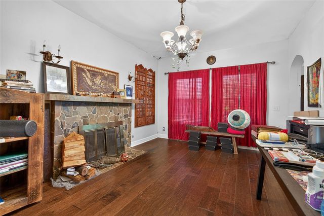 1321 28TH STREET N, St Petersburg, FL 33713