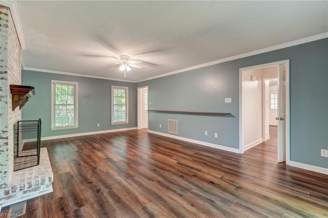 711 Woodsway Court, Reidsville, NC 27320