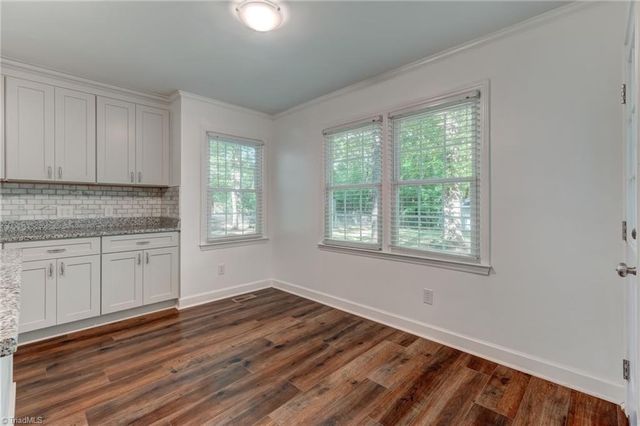 711 Woodsway Court, Reidsville, NC 27320