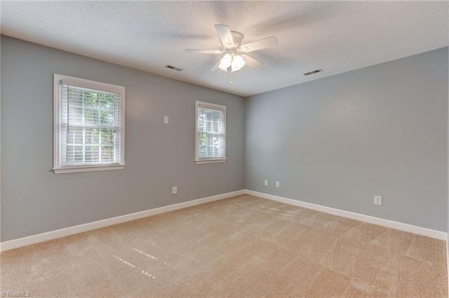 711 Woodsway Court, Reidsville, NC 27320