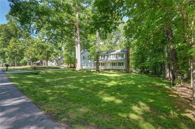 711 Woodsway Court, Reidsville, NC 27320