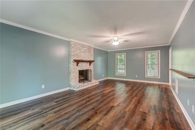 711 Woodsway Court, Reidsville, NC 27320