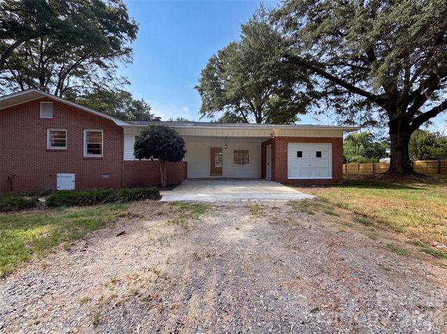 1077 Allendale Circle, Rock Hill, SC 29732
