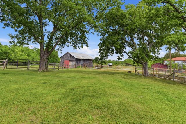 3636 Hartsville Pike, Lebanon, TN 37087