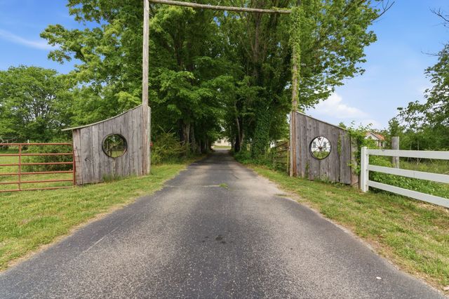 3636 Hartsville Pike, Lebanon, TN 37087
