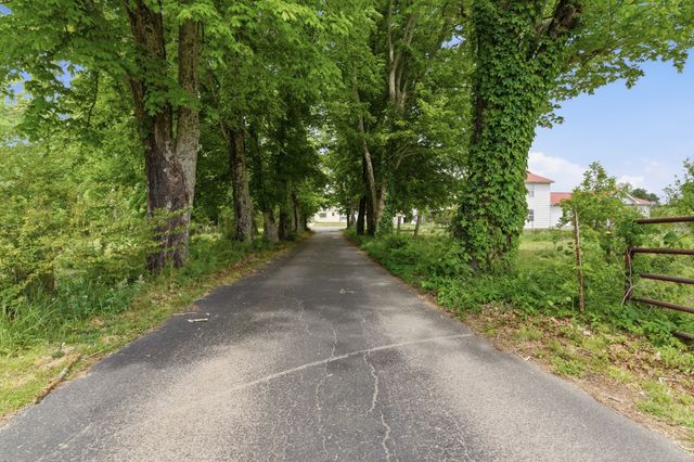 3636 Hartsville Pike, Lebanon, TN 37087