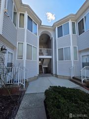 2507 Jesse Way, Piscataway, NJ 08854