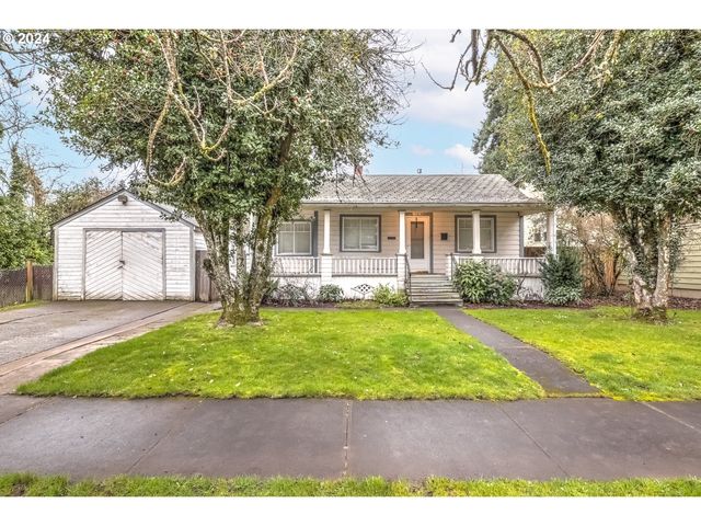 844 Se CEDAR St, Hillsboro, OR 97123
