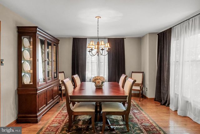1 CHELMSFORD CT, Medford, NJ 08055