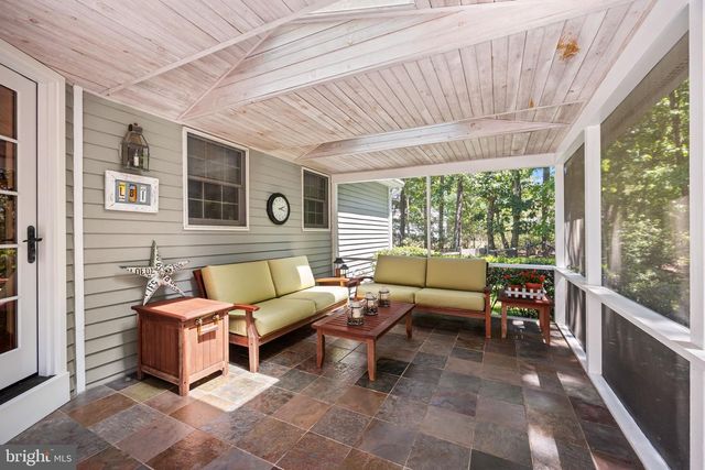 1 CHELMSFORD CT, Medford, NJ 08055