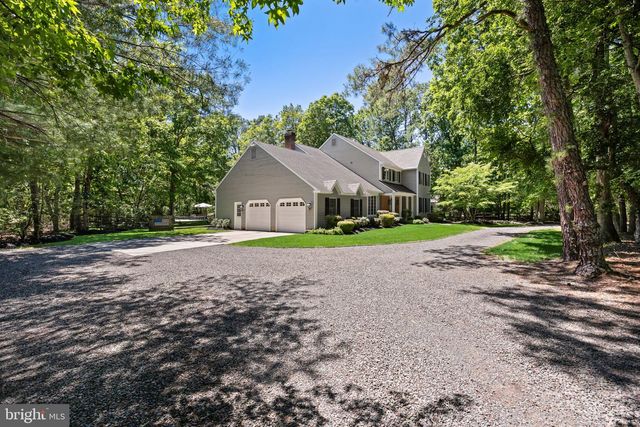 1 CHELMSFORD CT, Medford, NJ 08055
