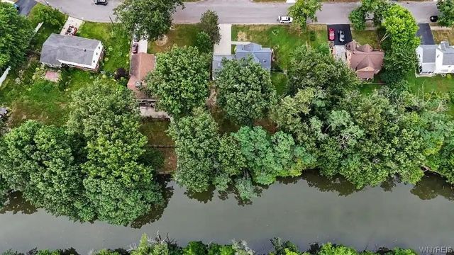 758 Pasadena Avenue, Niagara Falls, NY 14304