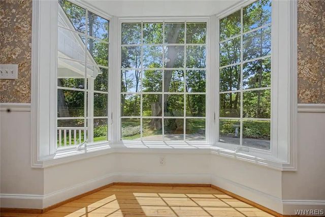 758 Pasadena Avenue, Niagara Falls, NY 14304