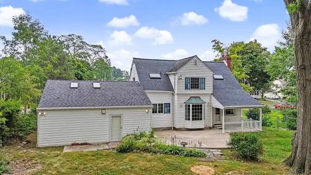 758 Pasadena Avenue, Niagara Falls, NY 14304