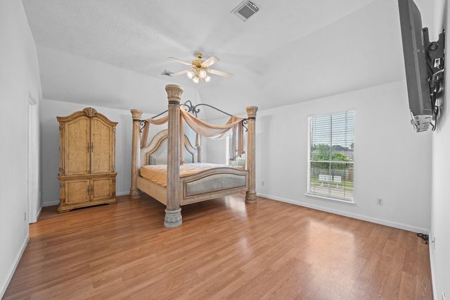 9742 Kingsville Park Drive, Houston, TX 77083